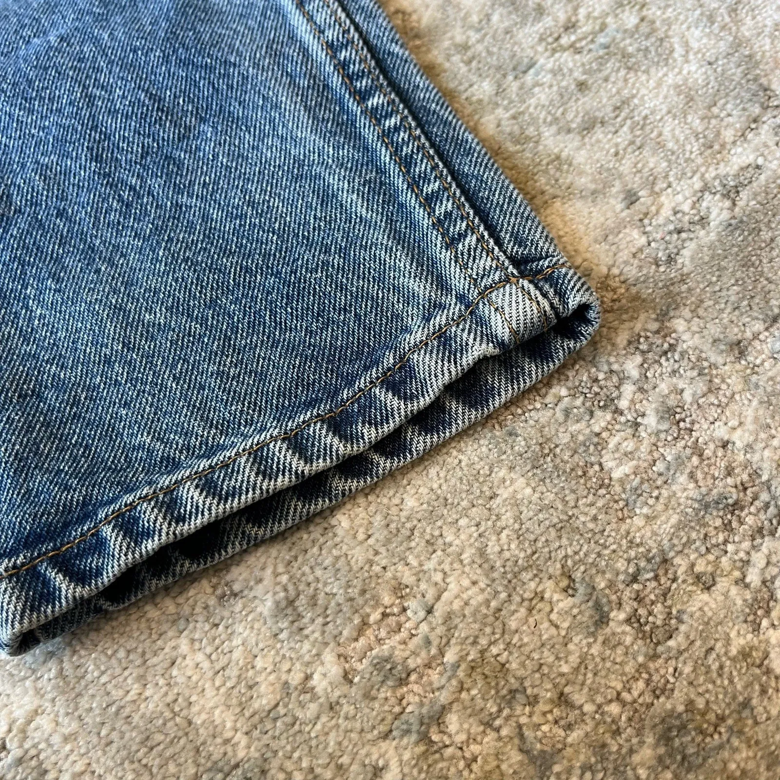Editors Pick Vintage Levi's 550 Relaxed Fit Slim Orange Tab Jeans 7  Almost Sold Out!